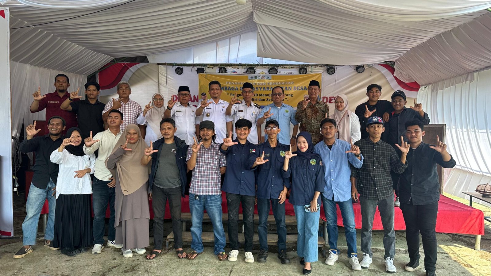 Pemdes Balantang Gelar Pengukuhan dan Penguatan LKD Balantang.